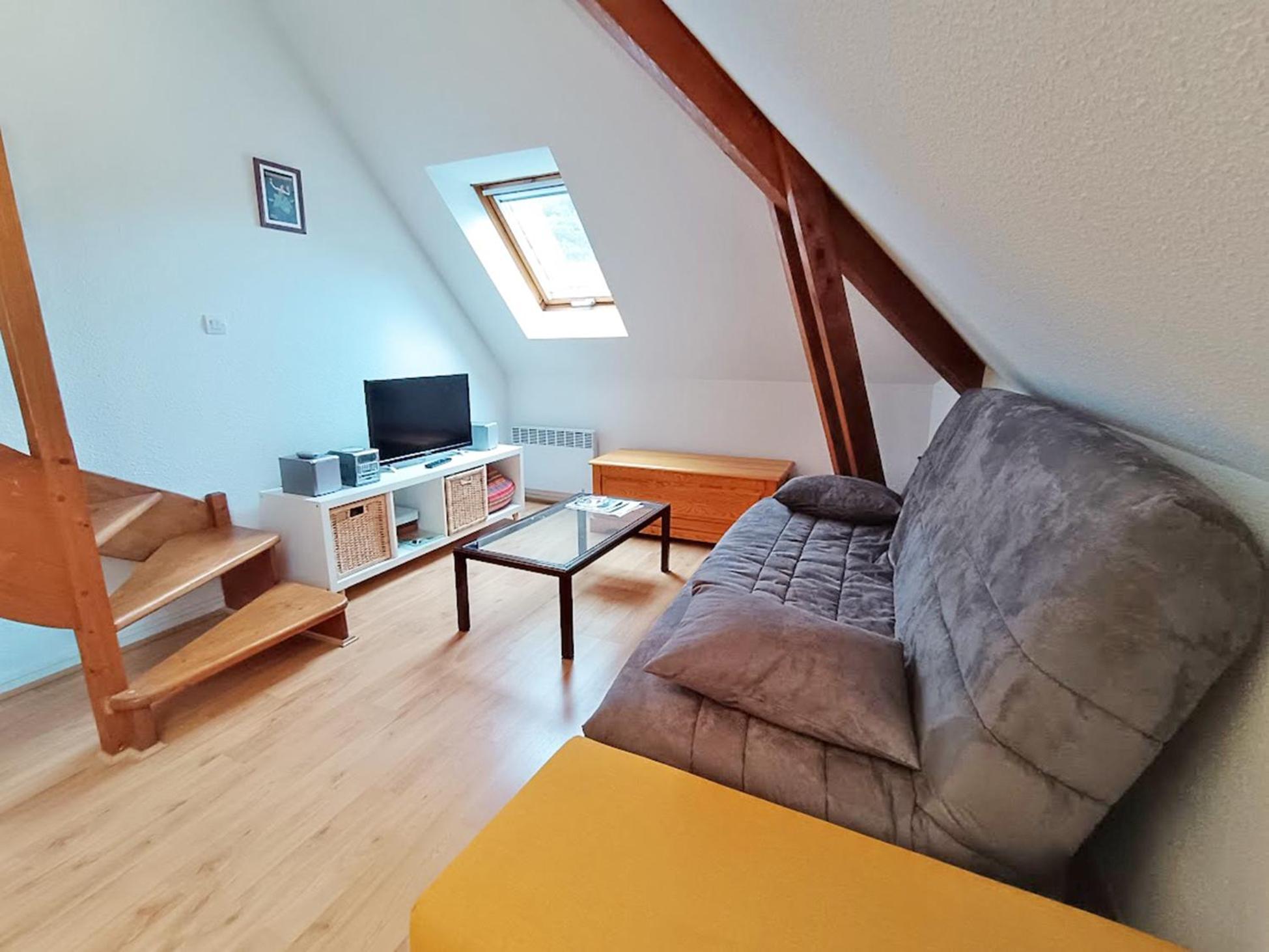 Chez Charlotte, T3 Duplex, Vue Montagne, Parking Gratuit, Ascenseur, 4 Personnes Apartamento Bagnères-de-Luchon Exterior foto